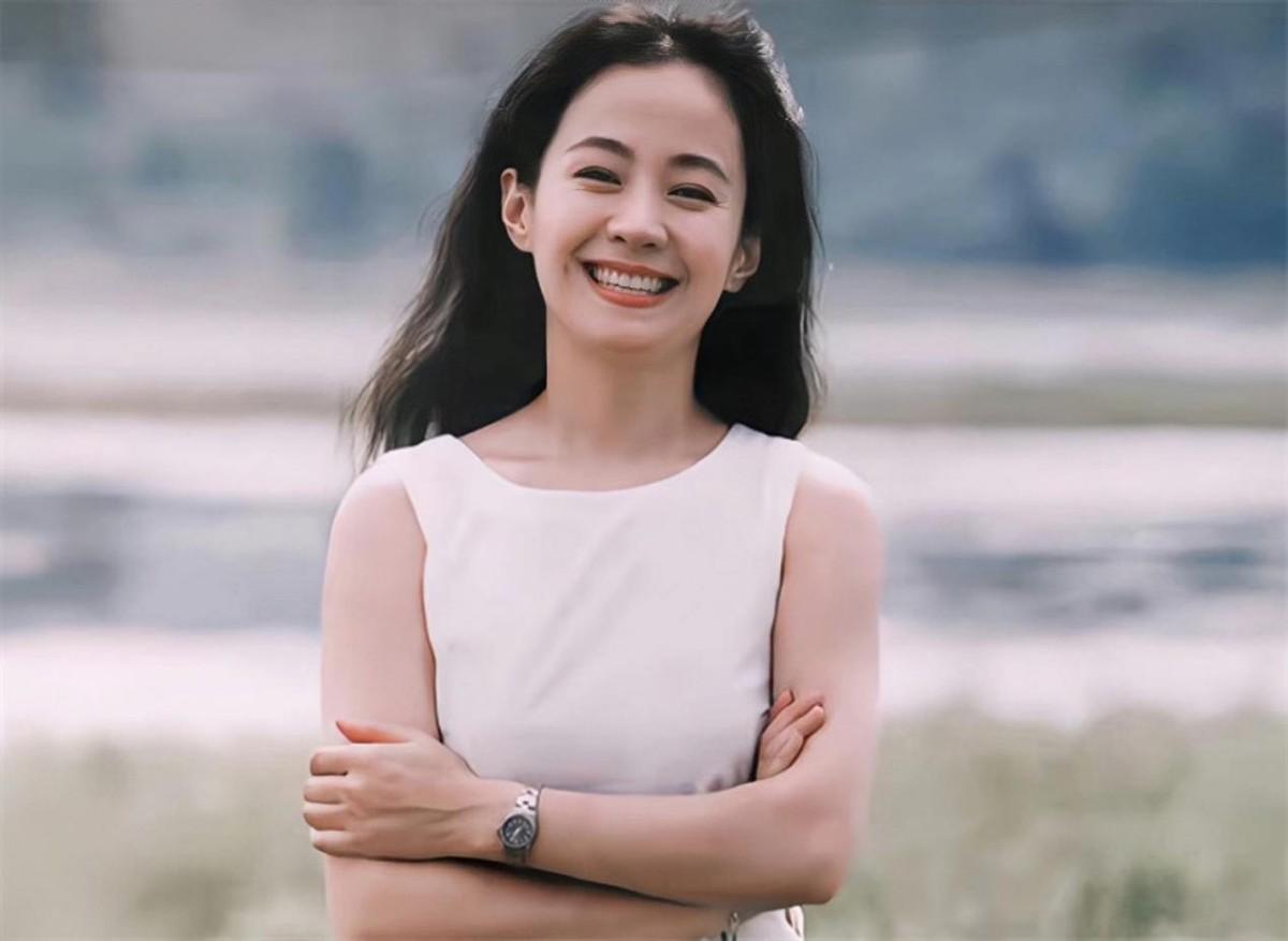 即使年老,剧雪也风采卓然.