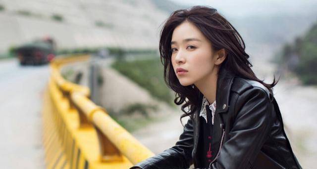 阚清子化身tony,继纪凌尘后帮董力剪头发,最后的造型一言难尽!