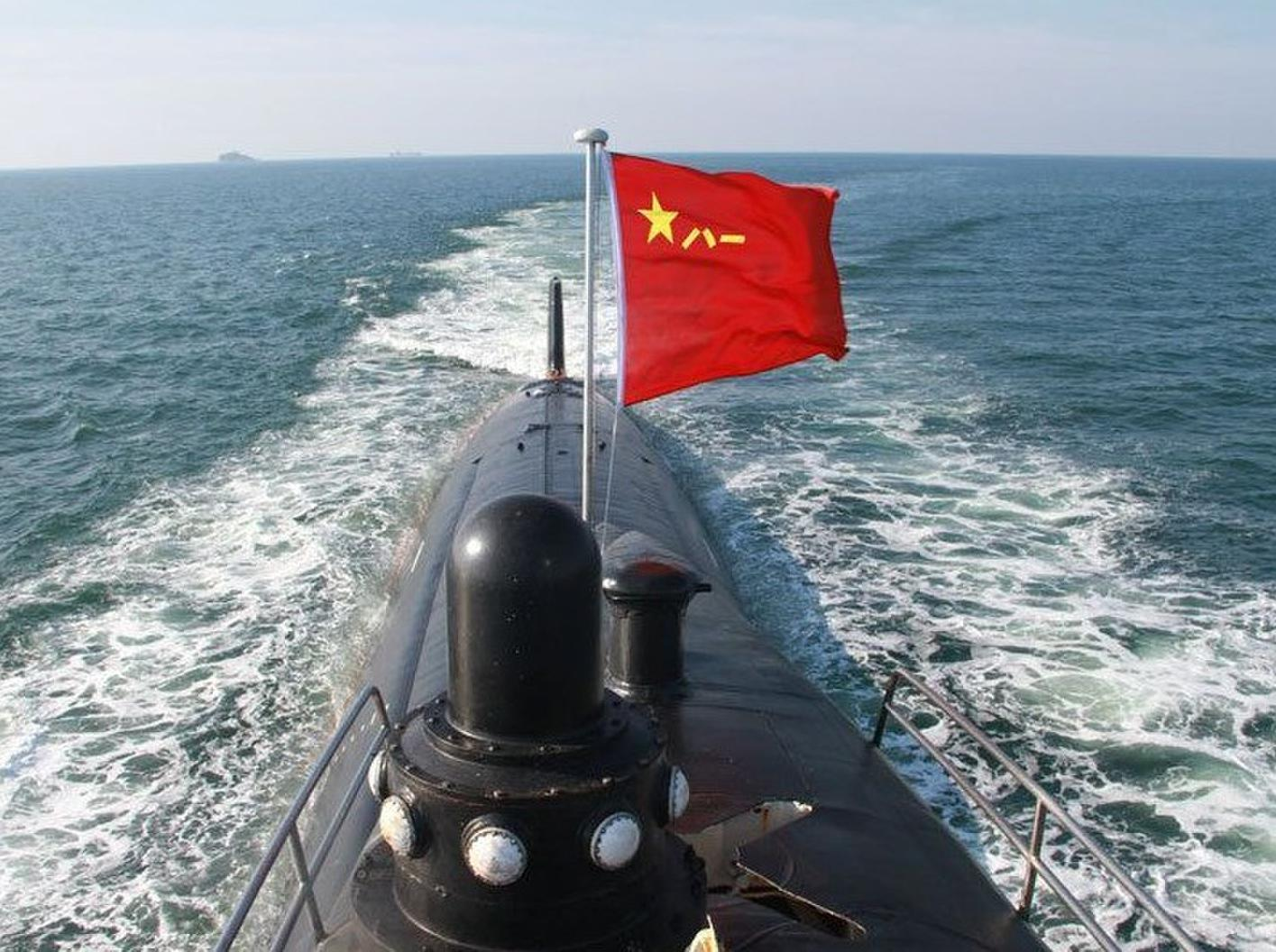 中国101型核潜艇图片