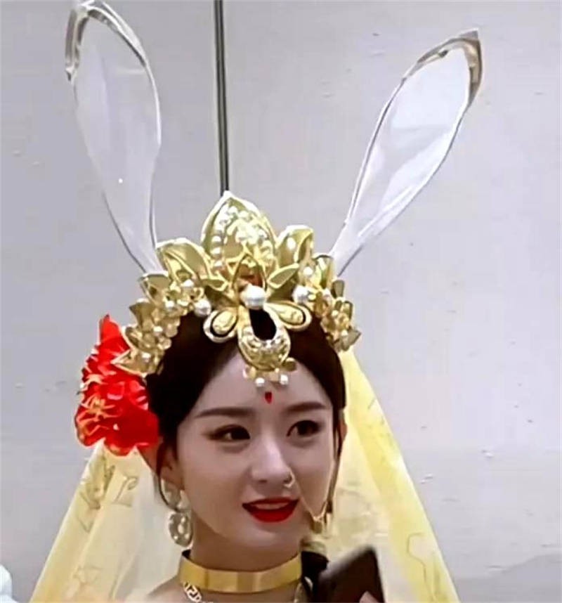 赵丽颖cos玉兔公主了!妆造精致,这次毫无瑕疵!