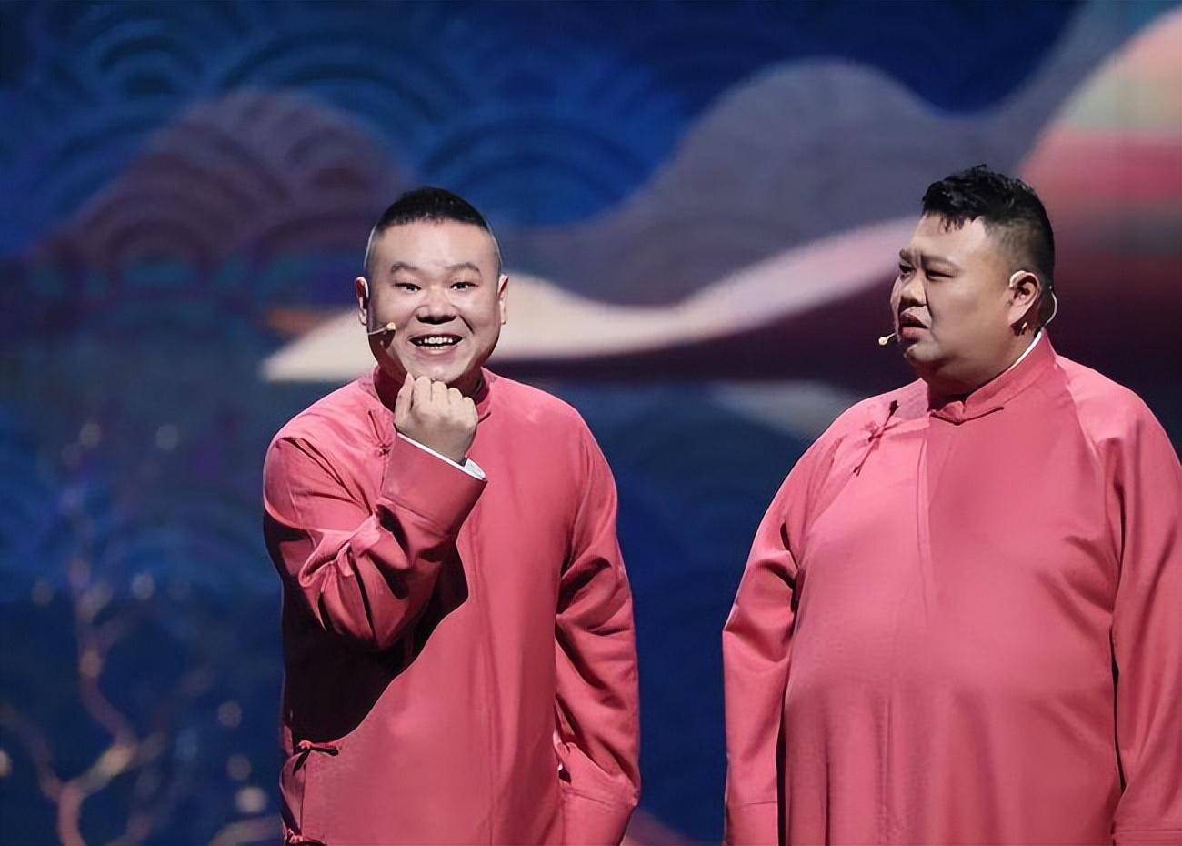 知名导演点评德云社:岳云鹏相声一年不如一年,根本比不上曹云金