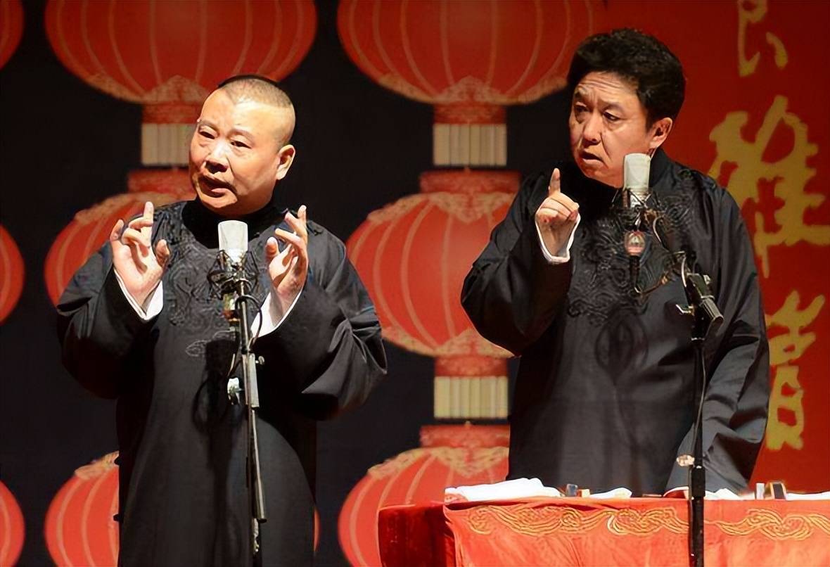 著名作家:曹云金让老百姓听得起相声,云鹤九霄确实不如一曹