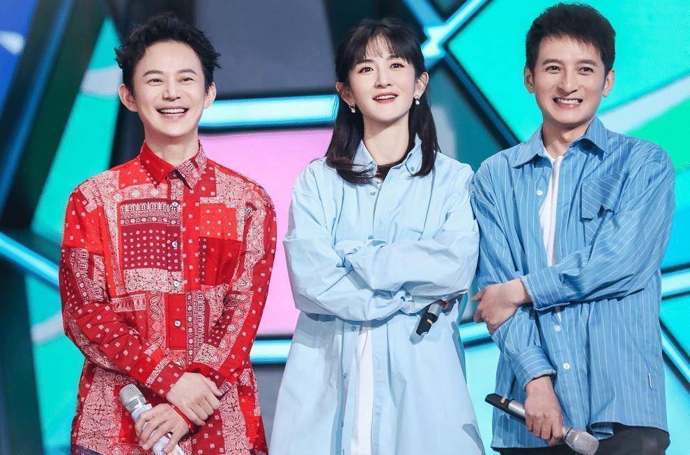 何炅过生日,谁留意杨迪的回复?实名羡慕王源的祝福排名