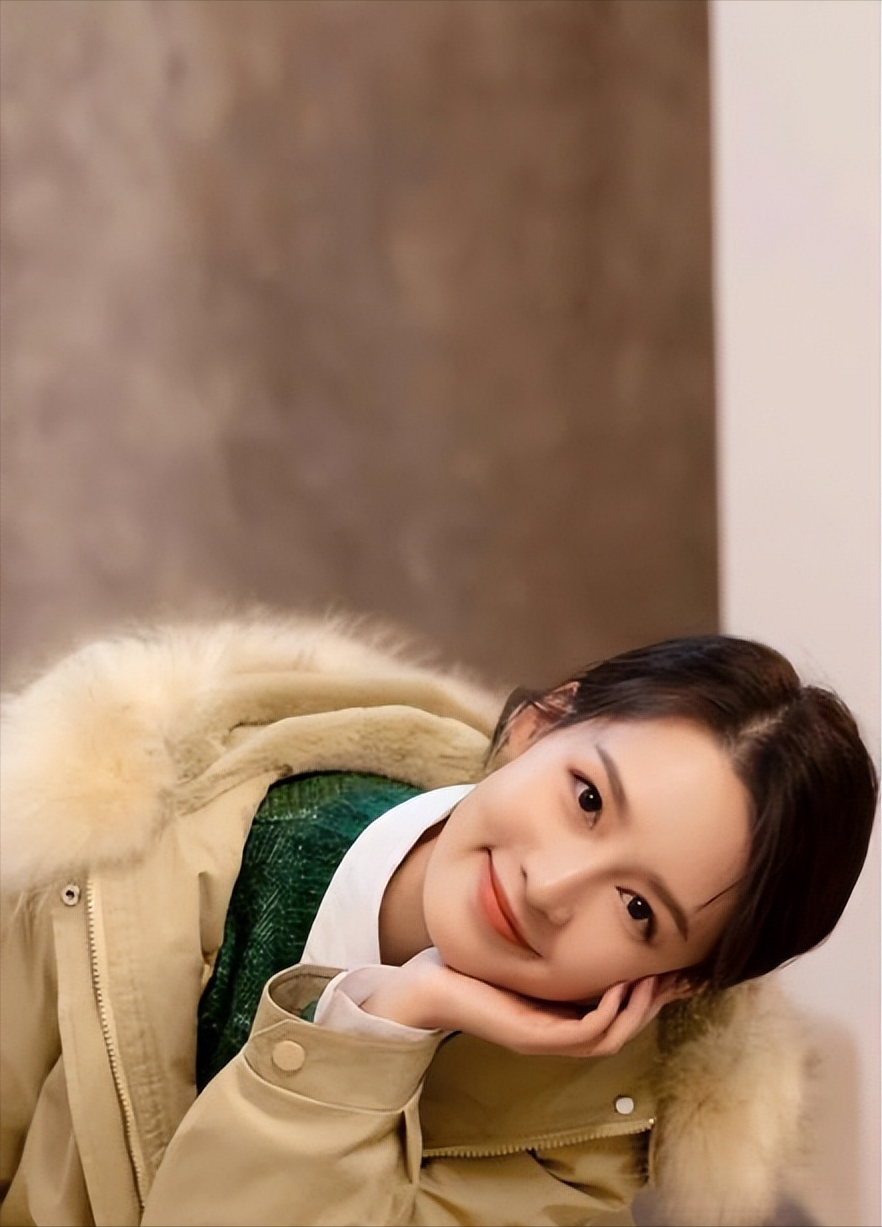 没想到,2023年8月刚开始,32岁李沁就以这样的方式,败光观众缘 没想到,2023年8月刚开始,32岁李沁就以这样的方式,败光观众缘