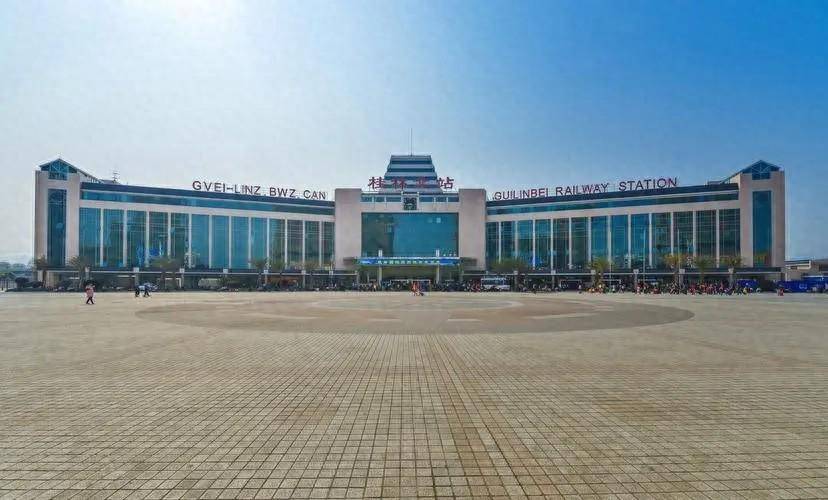 桂林北站简介:桂林铁路枢纽主客站