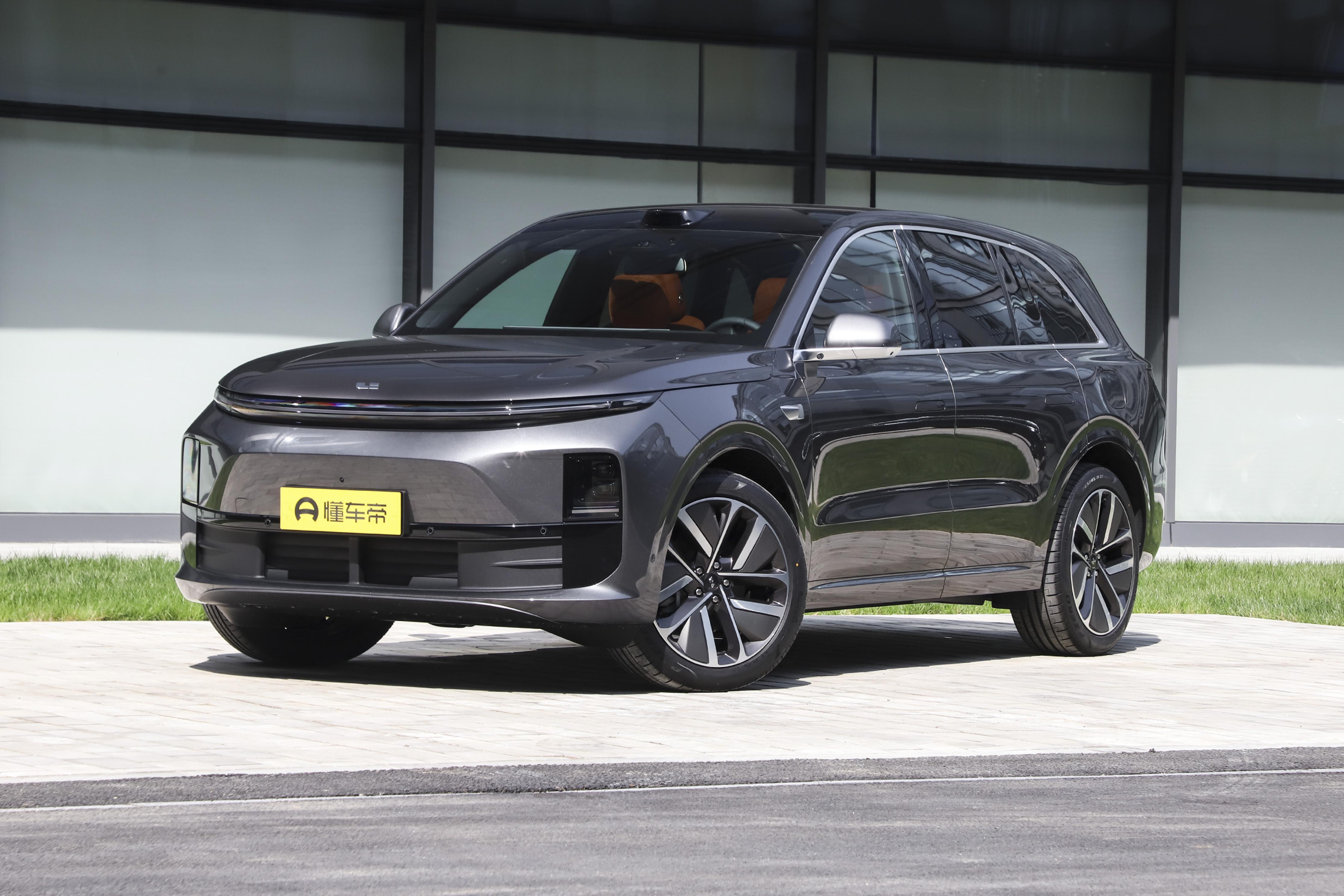 油电混合轿车中大型车型