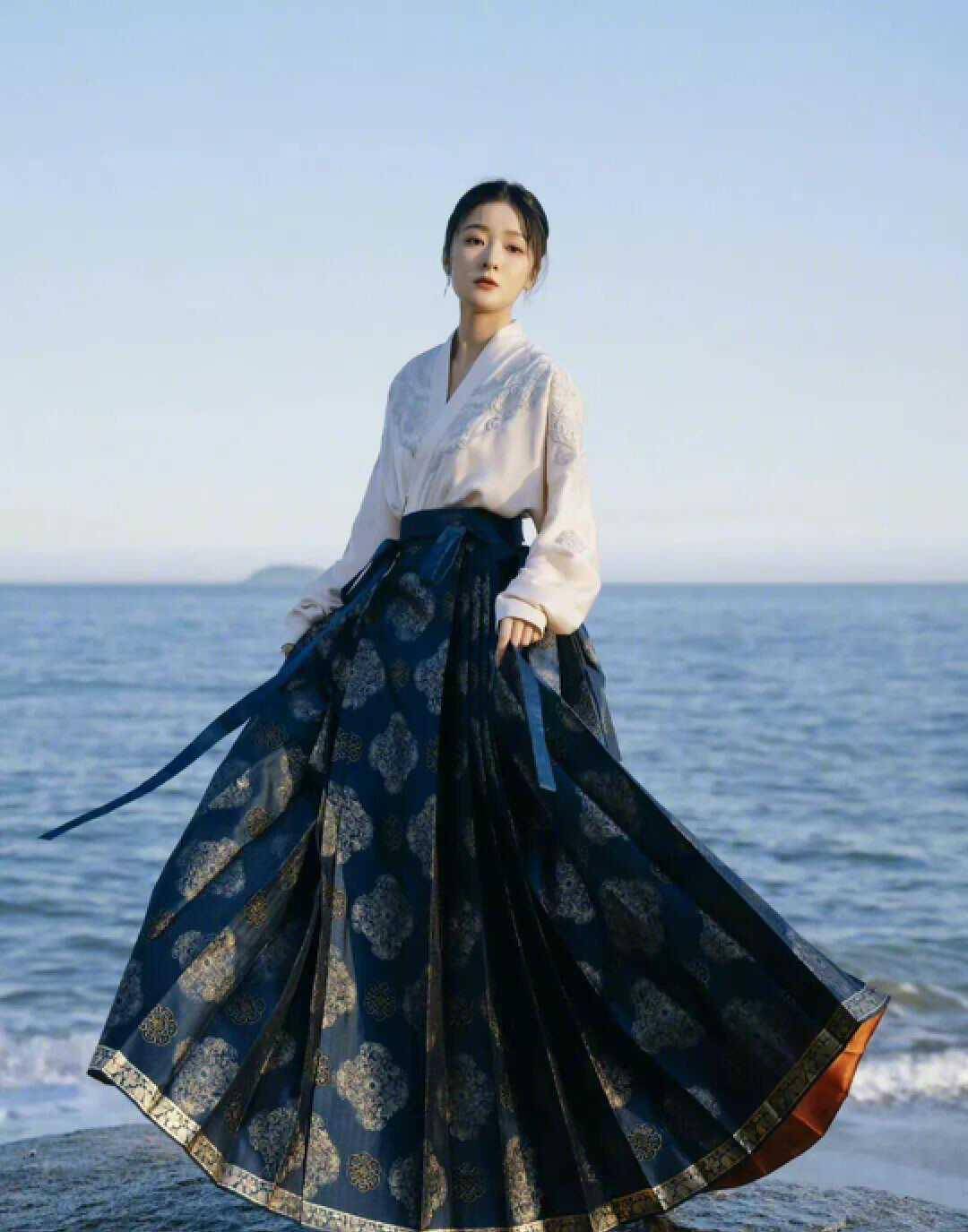 我们绣马裙到底有多美?谁敢说汉服不时尚?