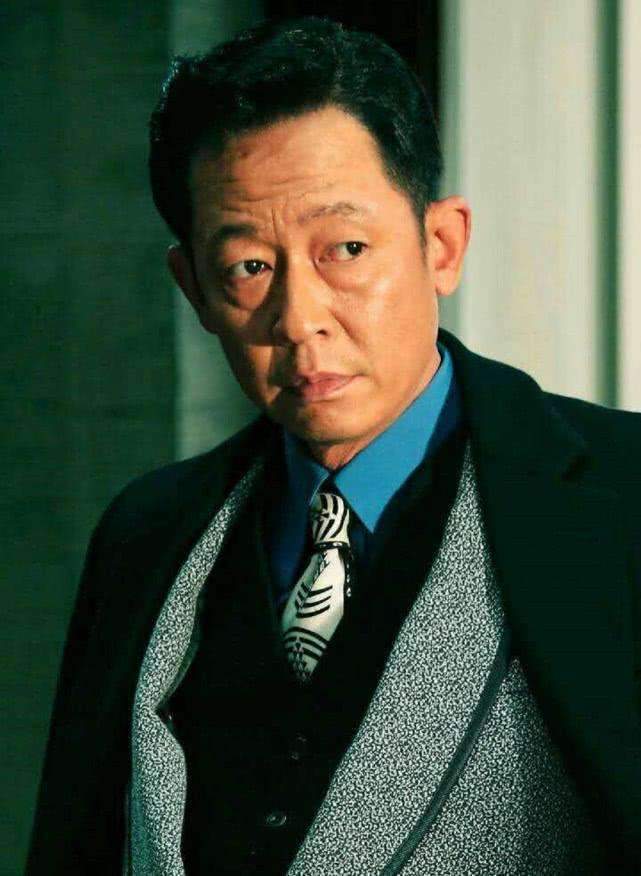 看起来儒雅风流,演坏人却让人恨得牙痒,这7位演员的表演,真牛