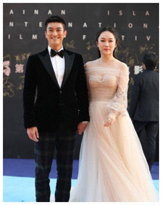 霍思燕亮相身材丰腴,罕见与杜江穿纱裙,性感迷人