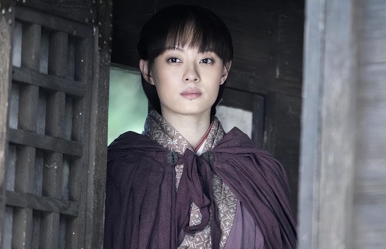 《霍元甲》里的月慈,《画皮》里的夏冰,戏份不算少,但却鲜有人知,不是