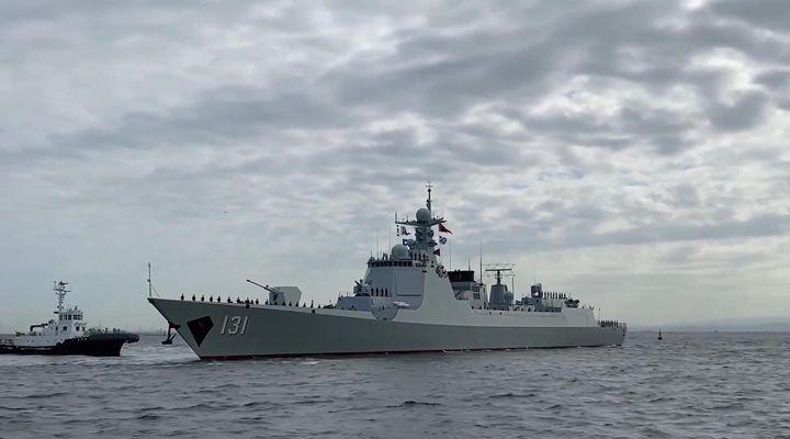 052d可携带的反舰导弹有鹰击12,鹰击18,鹰击21系列等,这些为了弥补