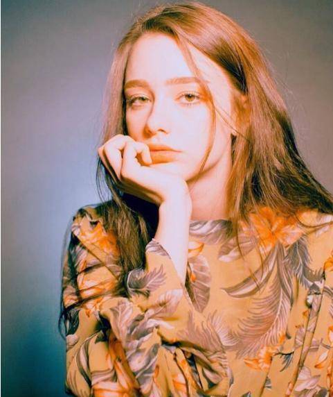 俄罗斯21岁嫩模,仙女长相楚楚可怜,叫人挪不开眼 - 臻鸣动力业务官网