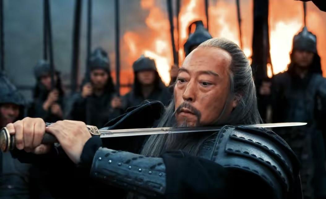 也正是因为这个剑走偏锋的想法,导致他饰演的司马懿争议很大,有人吐槽