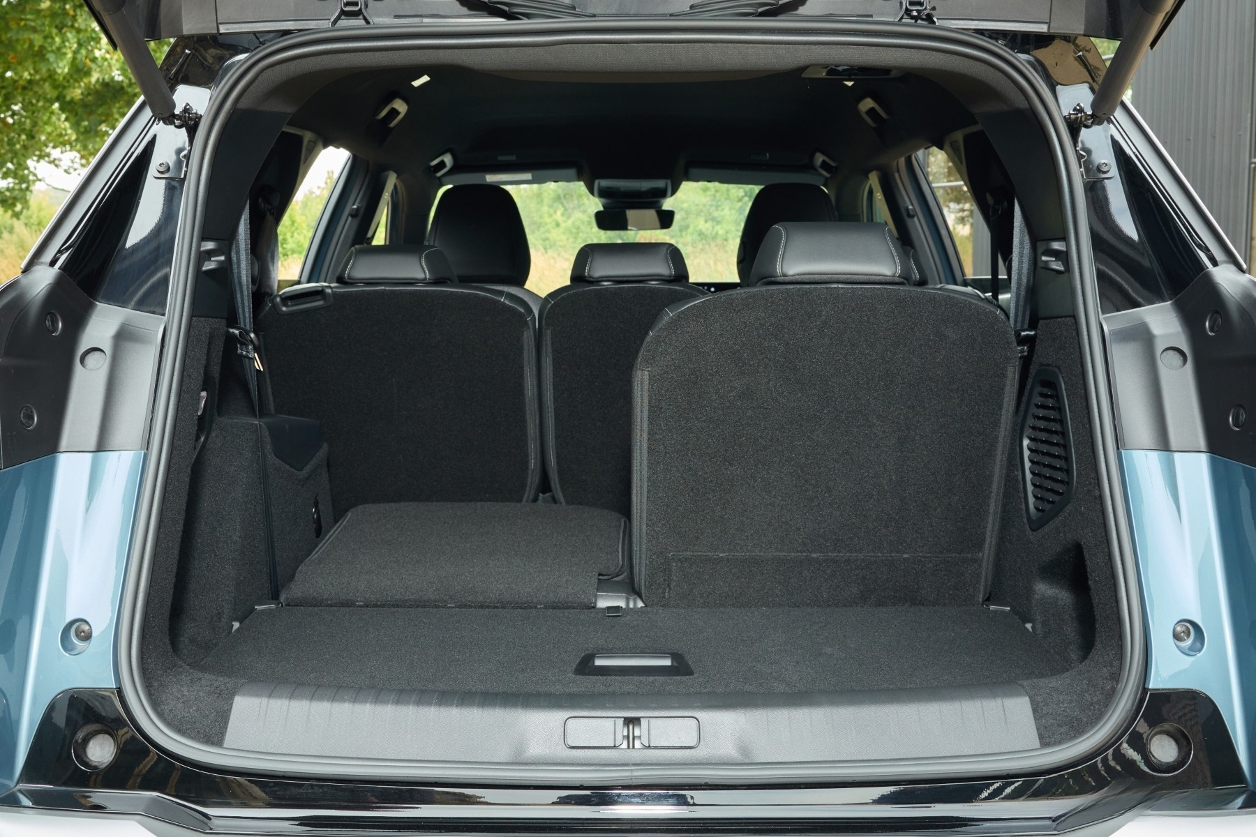 标致 e-5008 评测:电动七座车