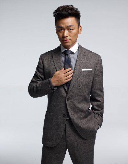 长得丑却走红的男星:帽子王宝强,喜剧天才宋小宝,第一最成功