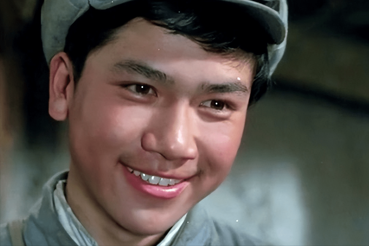 五年磨一剑,但朱时茂拍摄的《西沙儿女》,却因外界原因而"胎死腹中".