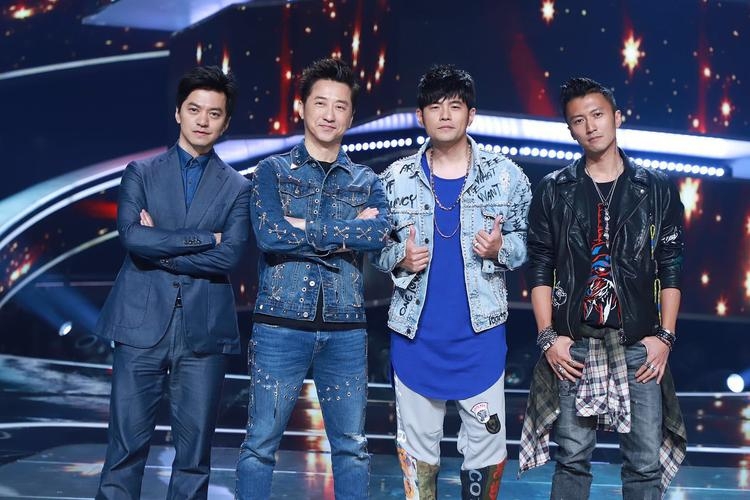 甄妮为李玟发声:炮轰好声音节目组无耻,周杰伦刘欢那英被波及