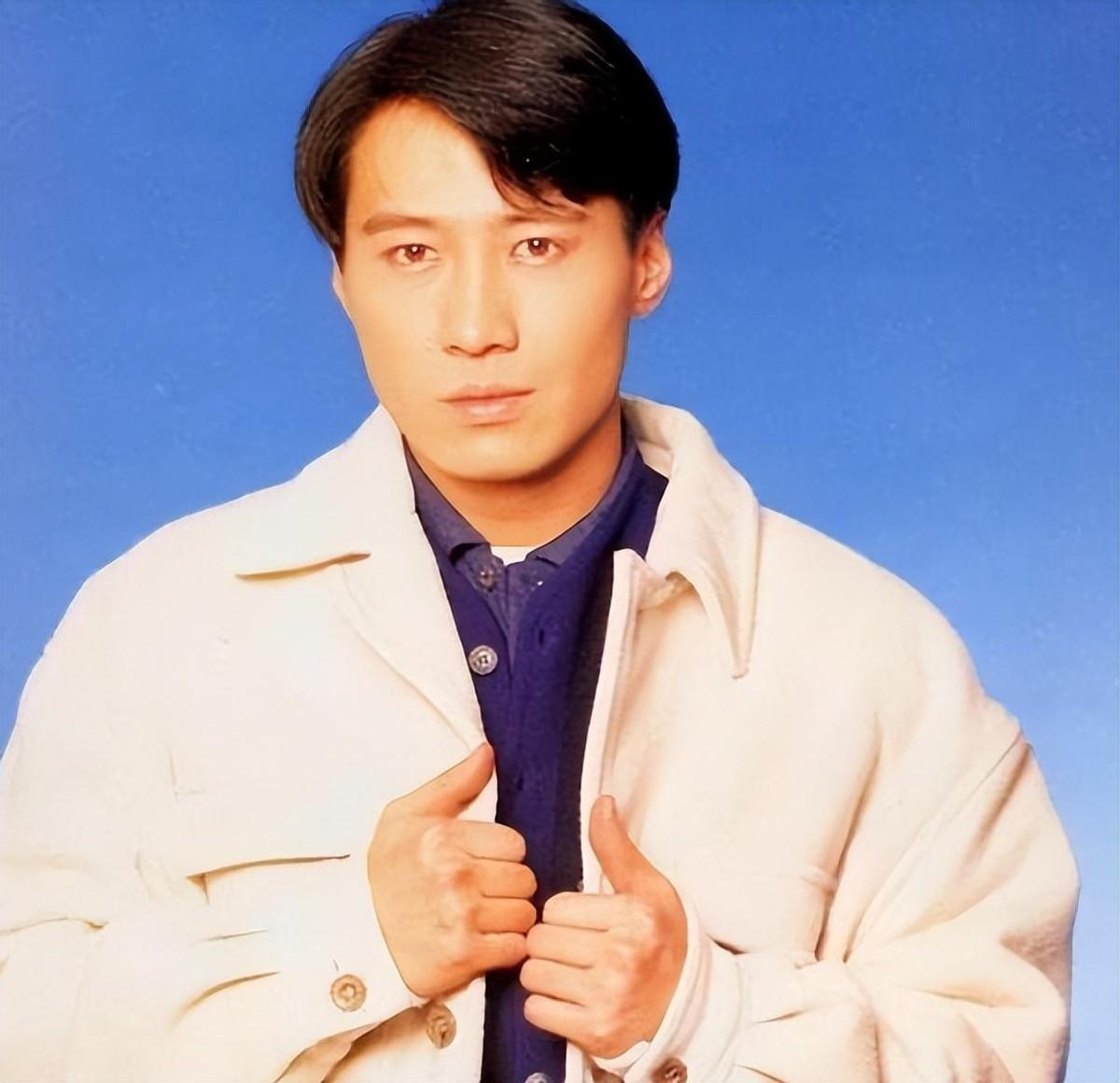 没想到,57岁的黎明竟以这种方式,在2024年初实现"口碑暴增"!