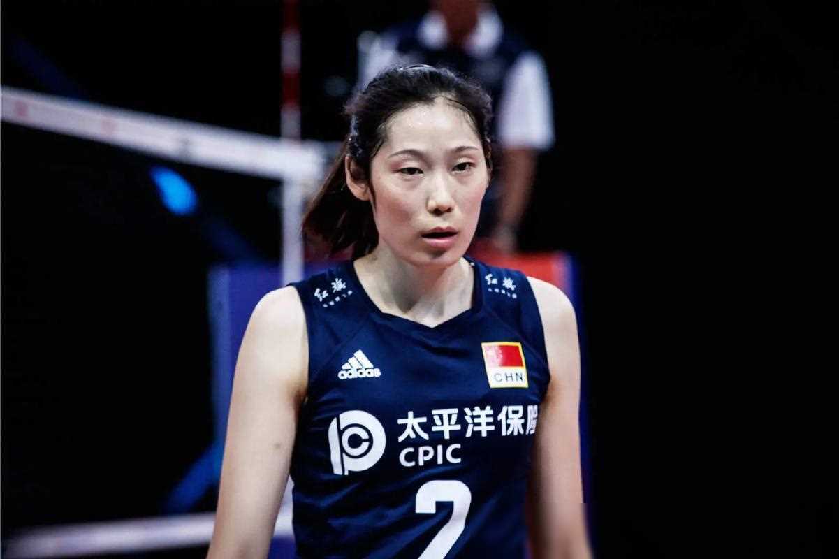 朱婷状态稳步上升,但需关注两处隐患,中国女排主帅喜忧并存