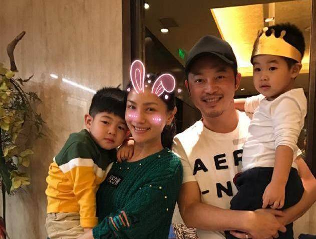 《武林外传》闫妮沙溢颜值走向两个极端?佟掌柜又到了新高峰!