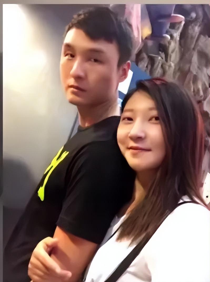 《消失的她》原型曝光,泰国孕妇坠崖事件的女主,首谈劫后心声