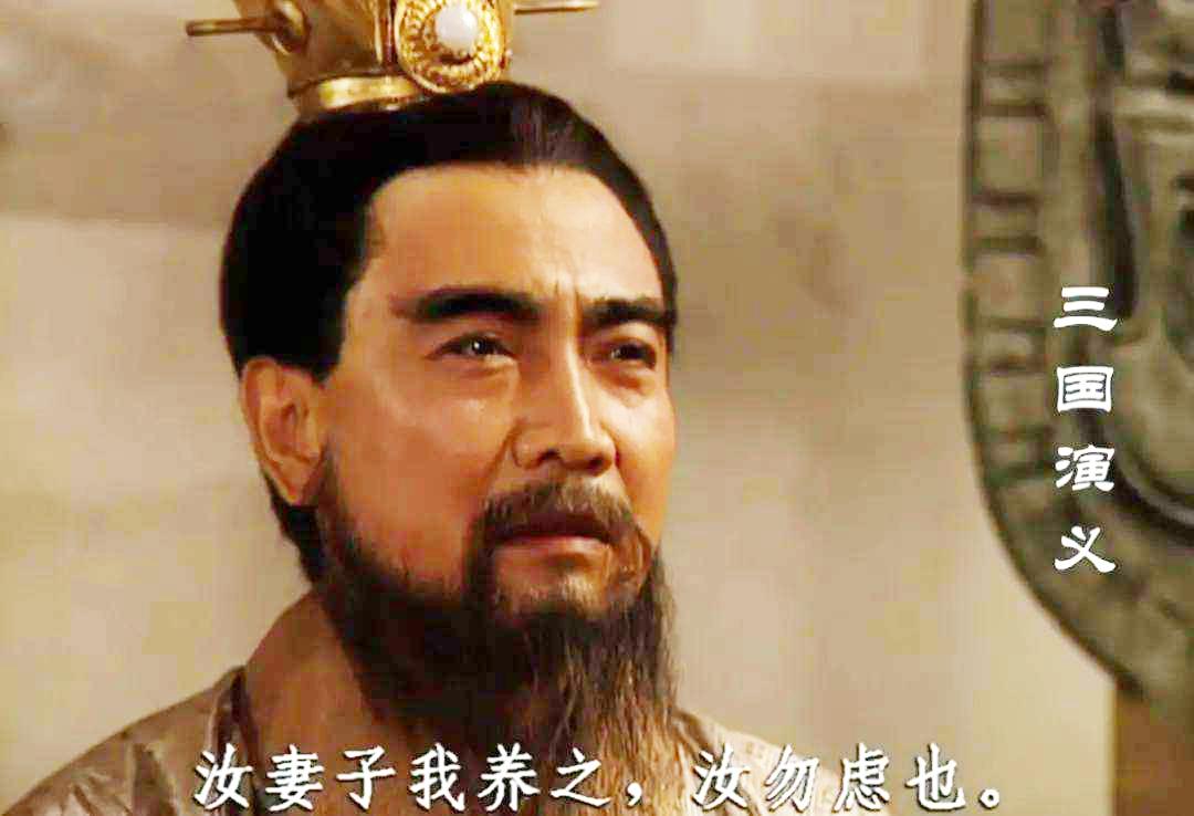 老戏骨鲍国安:与患难妻子爱一生,杨钰莹不是我的儿媳