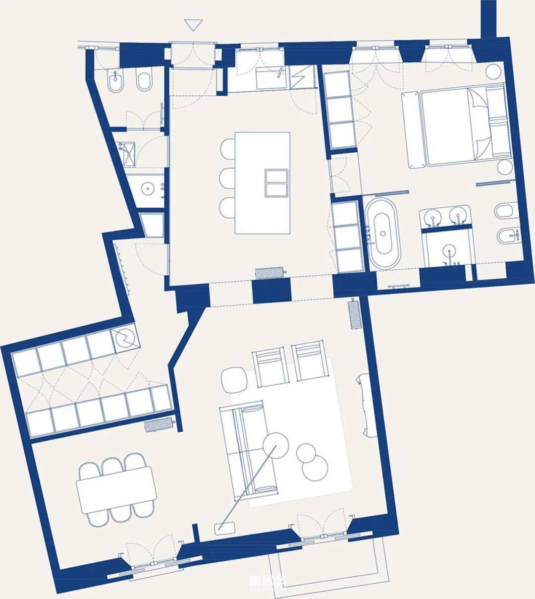 米兰极简公寓:自然光下的宁静生活艺术