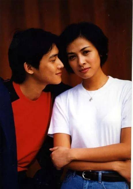 《过把瘾》,王志文和江珊出演方言和杜梅.