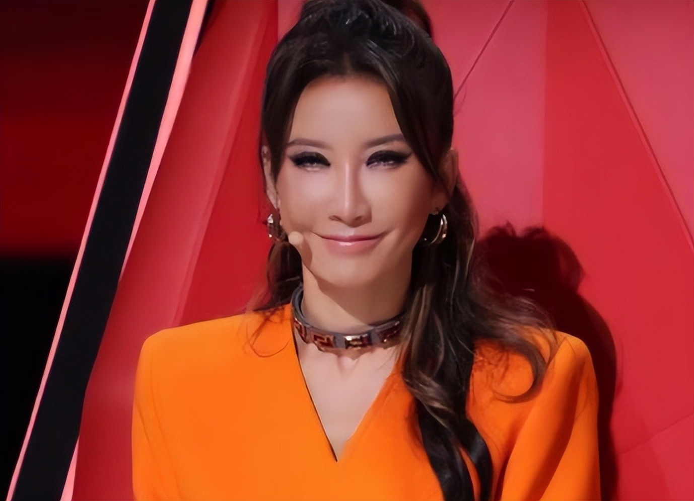 乐嘉自曝:对李玟的遭遇感同身受,揭开当年耍酒疯被封杀真相