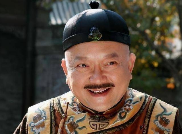 一部《宰相刘罗锅》和《铁齿铜牙纪晓岚》成就了他,同时也将他推向一