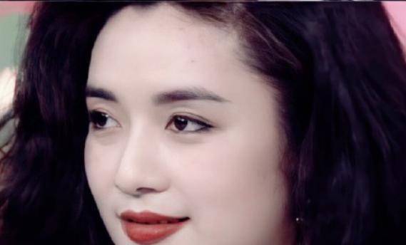 今天给大家科普一位40多年前琵琶美人吕秀菱,说起琼瑶阿姨选女演员的