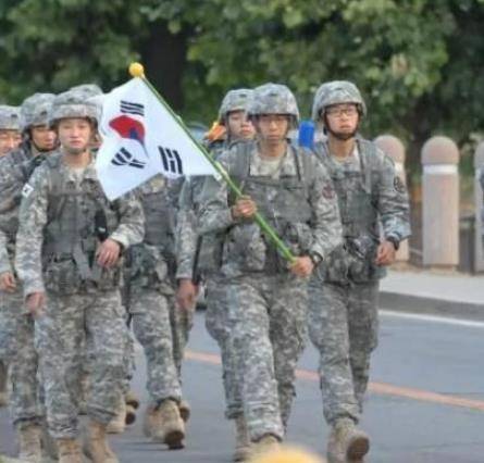 韩国人为啥不肯服兵役,军人曝光一则内幕,怪不得都不愿意去?