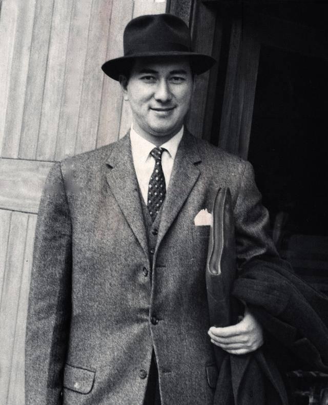 何鸿燊:86万续命针打了11年,98岁去世躺进800万的金丝楠木棺里