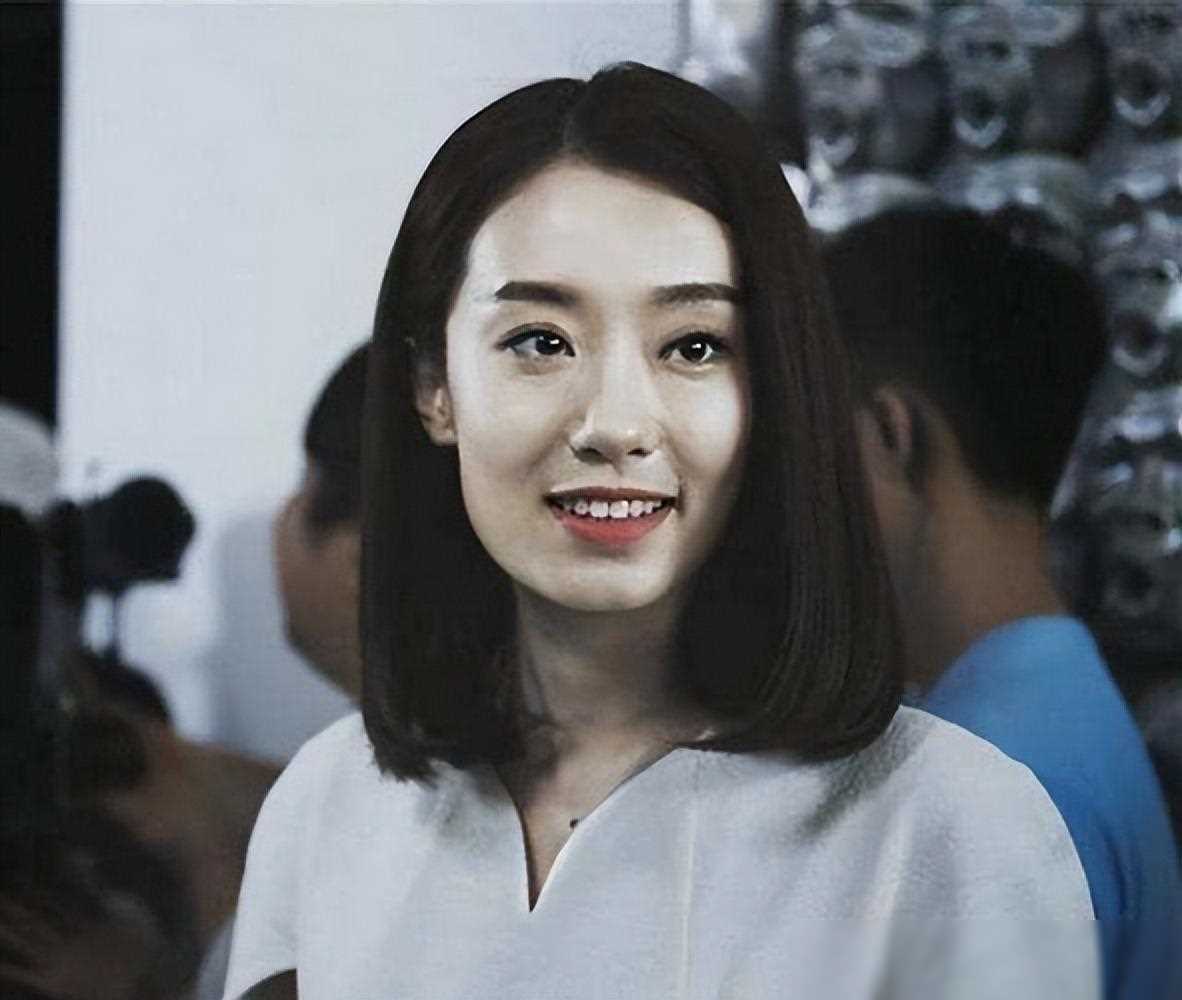 走红3年后,再看"李焕英"张小斐的处境,渤的话终于得到印证