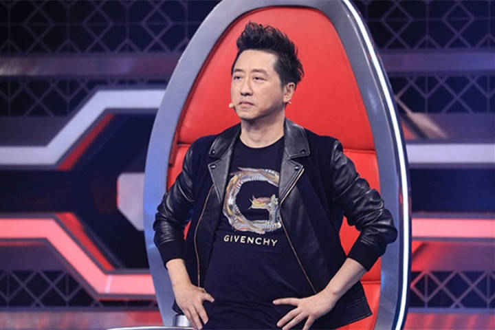 台媒曝庾澄庆心脏病突发去世,二婚娇妻失声痛哭?经纪人出面回应