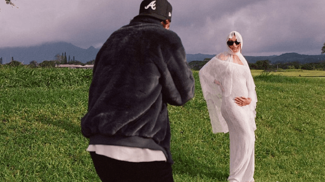 比伯官宣海莉怀孕,前女友赛琳娜爱上他好兄弟,也在讨论结婚生娃