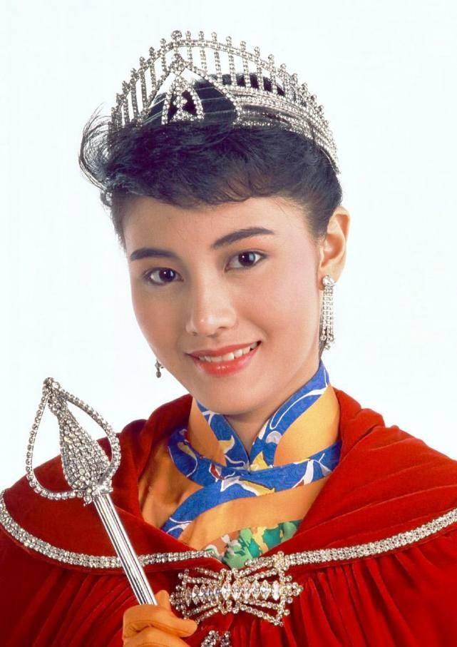 1988年的李嘉欣图片图片