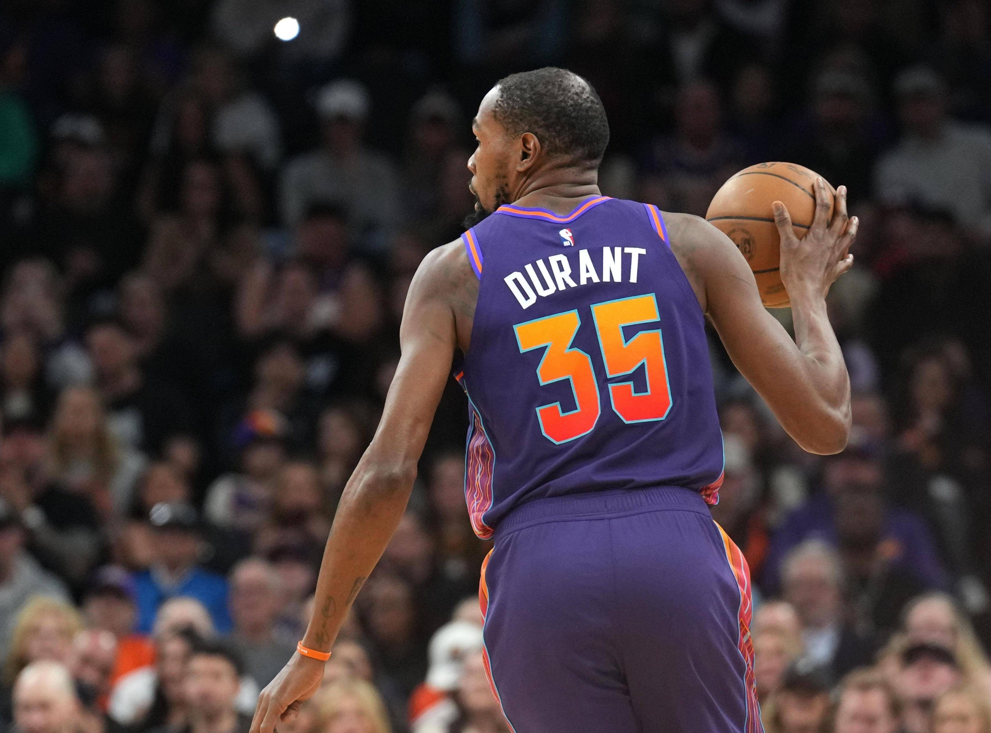 从无球可打到重返nba联盟,15 3老将正式联手杜兰特