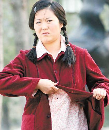 王茜华因此也被业内誉为"农村剧一姐",但网友不买账,喜欢称她为中国版