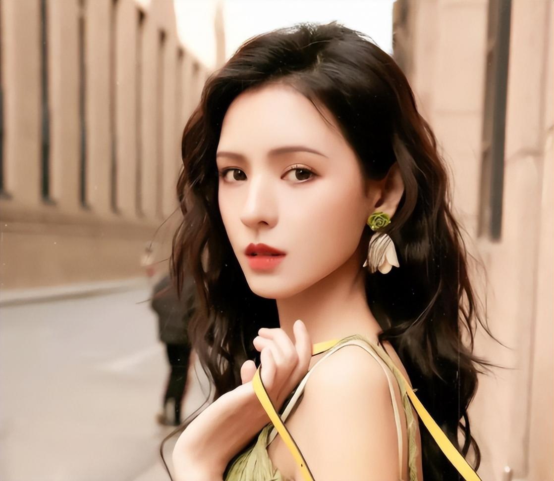 王健林的烦恼:殚精竭虑还清6000亿债务,如今又焦虑大龄儿子婚事