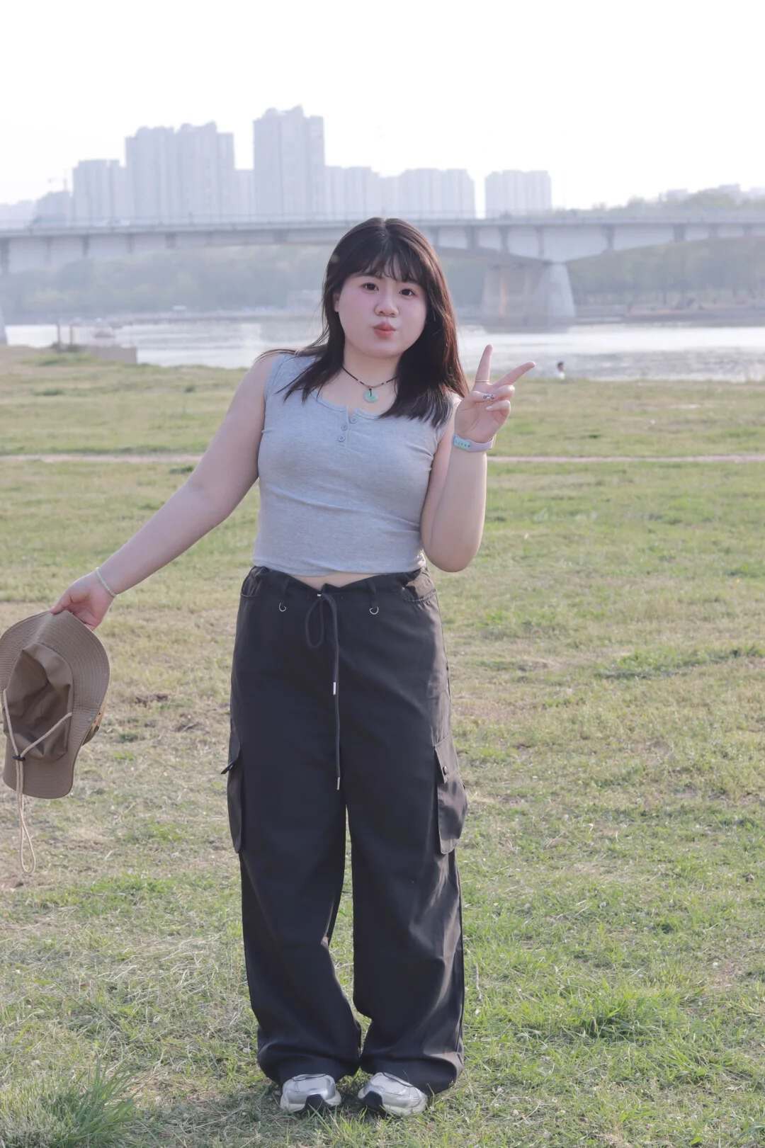 这才是140斤该有的样子:不刻意藏肉,不追求显瘦,却意外地好看