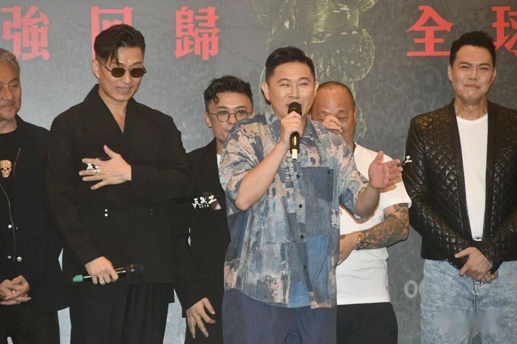 陈小春谢天华陈国坤张建声主演《反黑2》宣布开拍60集!欧阳靖相隔10年再度拍剧(图14)