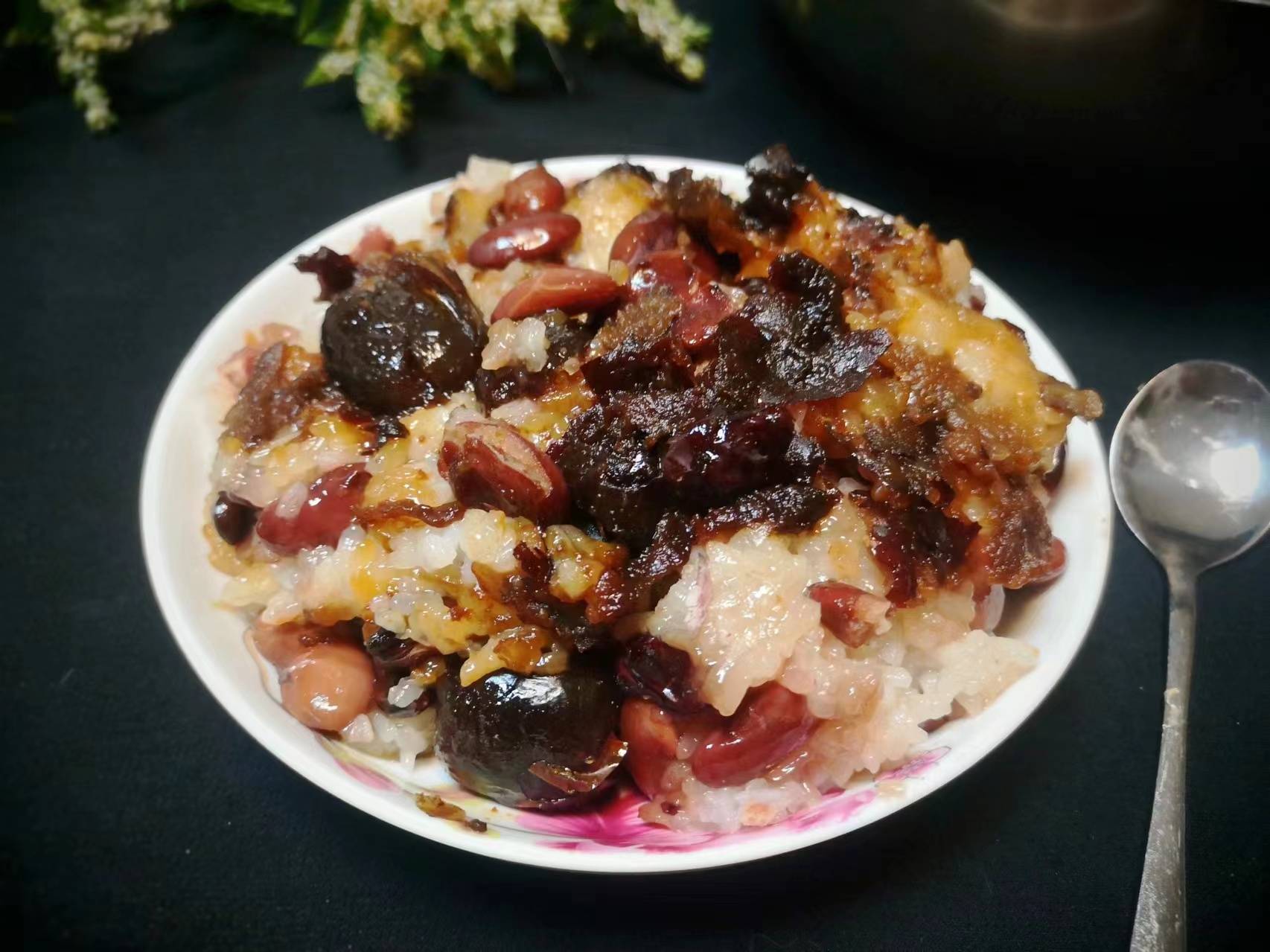 端午节不会包粽子有口福了,简单上锅蒸一蒸,软糯香甜比粽子香