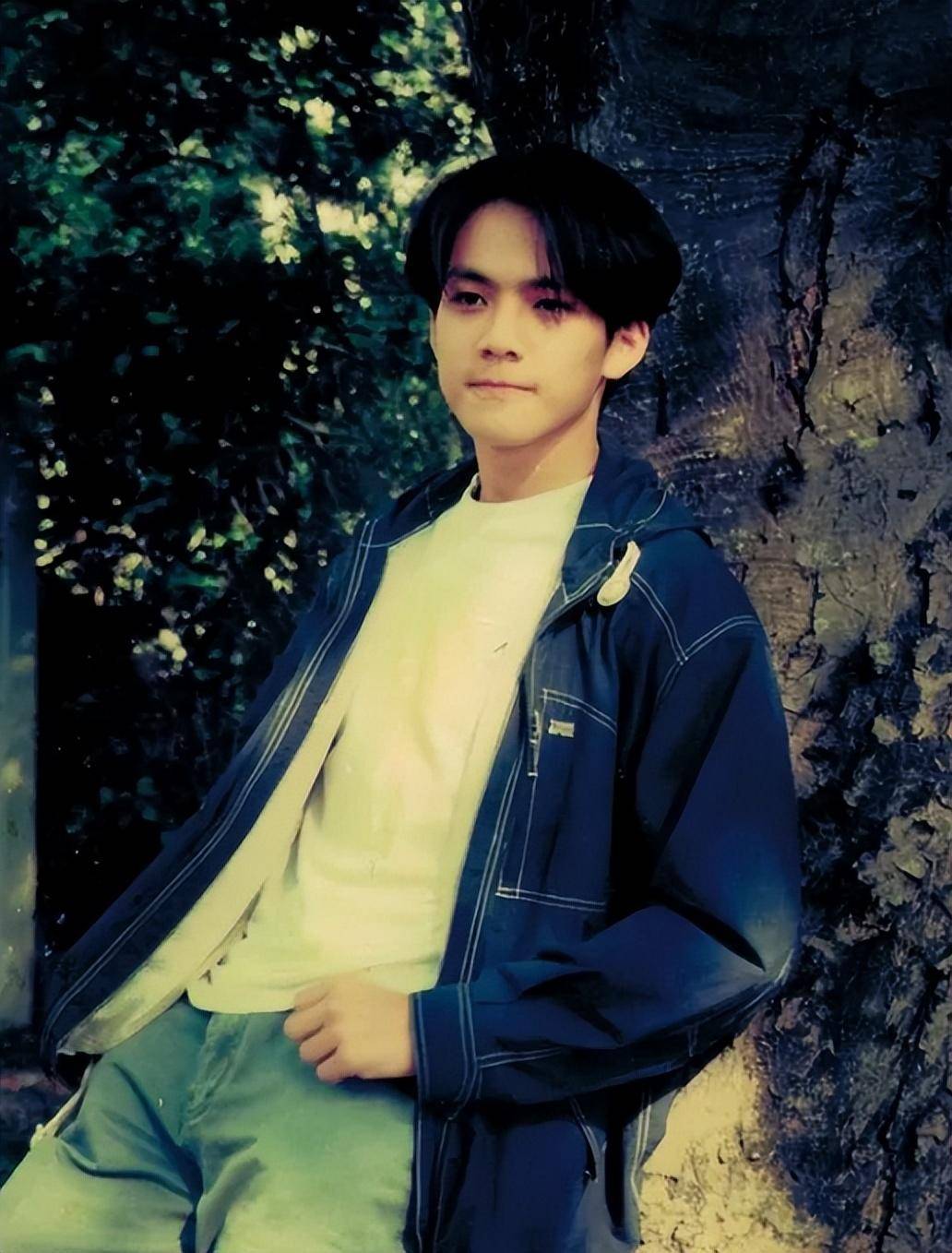 因杨颖"身价暴跌",隐婚生子还装单身,49岁的钟汉良冤不冤?