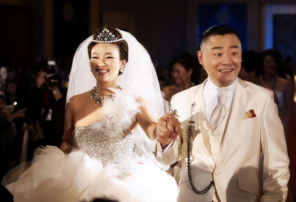 事实证明,"消失"6年的周立波,早已经走上了一条"不归路"