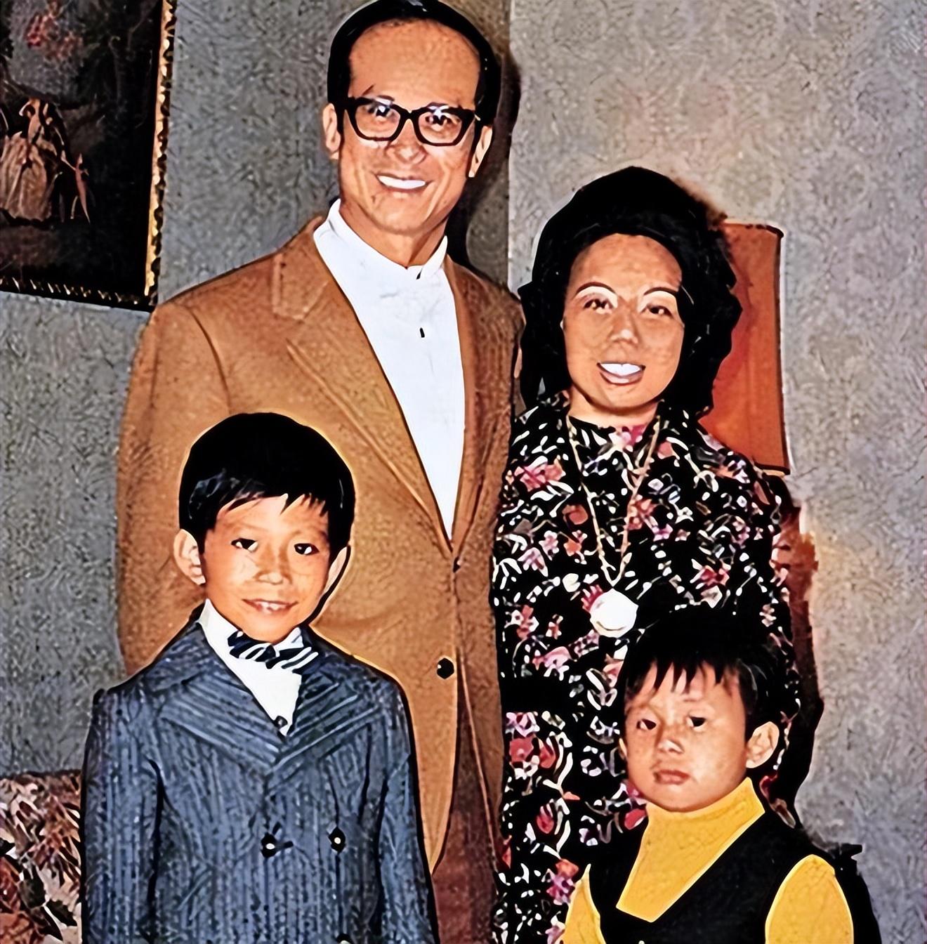 有一种"精明"叫梁洛施,为李泽楷生三子,这盘棋"一子不差"