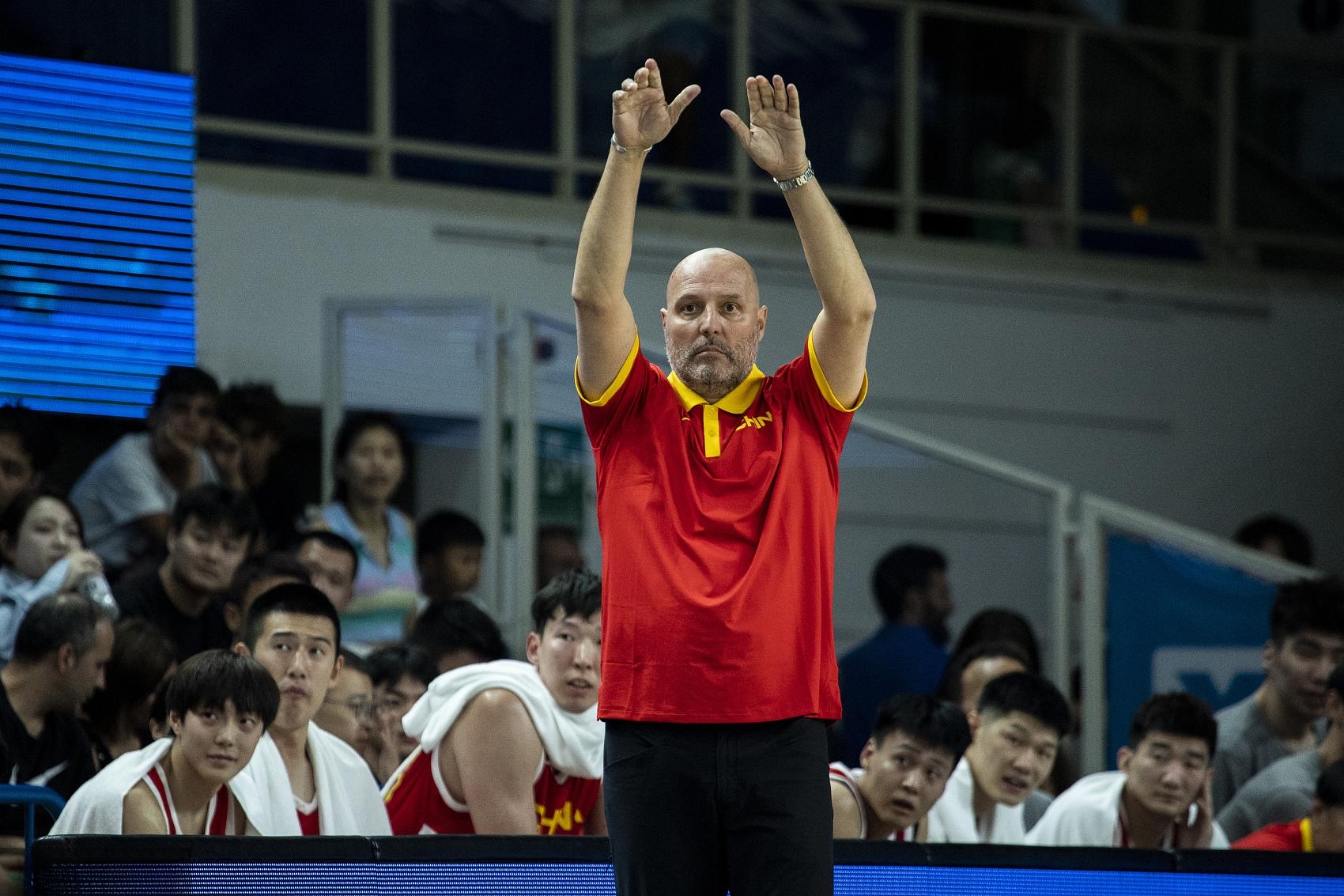 对话乔尔杰维奇：中国男篮选材标准最看重三点 | 体育大生意