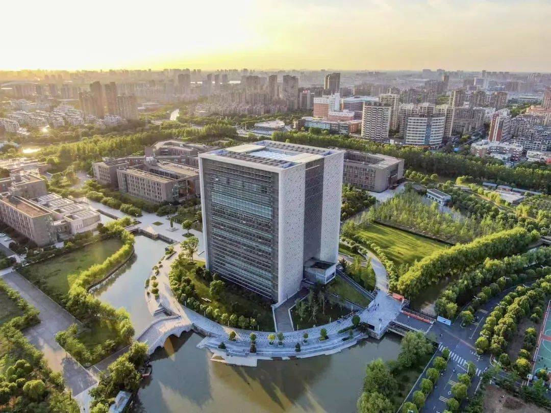 同济大学浙江学院2025年退役大学生士兵免试专升本招生章程