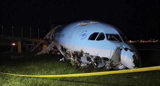 上六图:大韩航空631航班宿务机场事故现场详图后经检查,hl-7525号客机