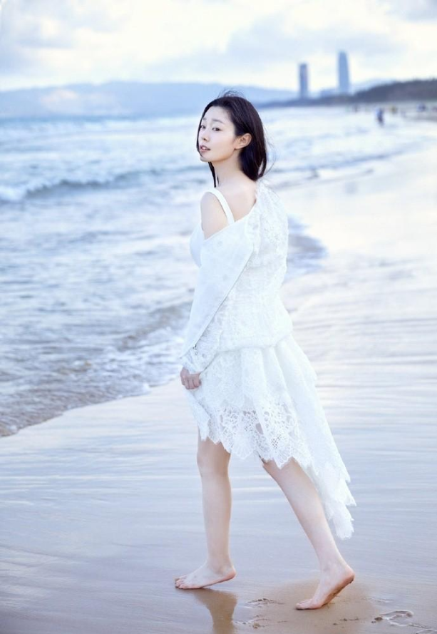 宋轶的旗袍a4腰:"宋轶的腰,夺命的刀;宋轶的臀,夺人的魂"